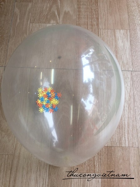 Bong bóng trong suốt Thái
