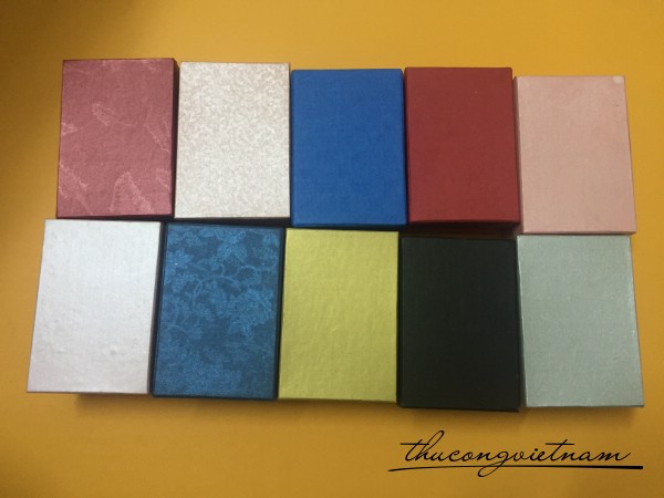 Hộp quà chữ nhật size 12.5x8.5x6.5