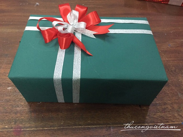 Khối quà giáng sinh 20x30x10cm mẫu 3