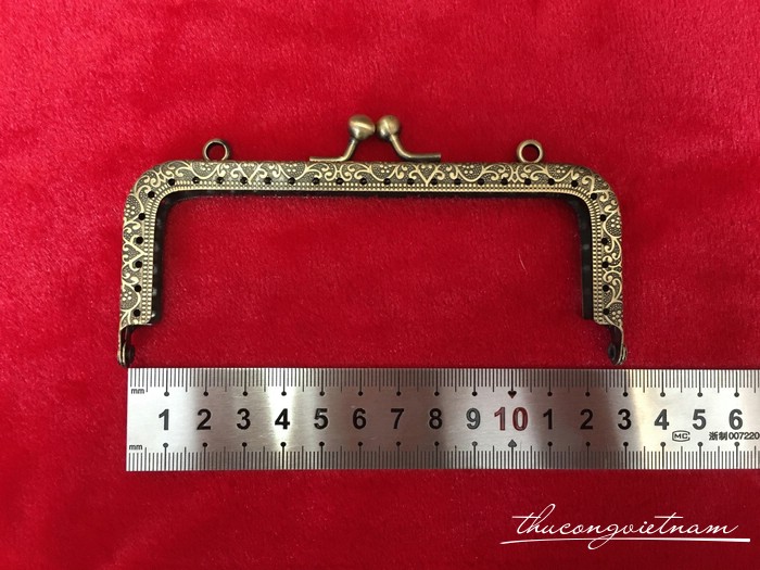 Khóa đồng vòng cung 12.5cm