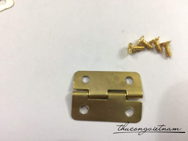 Bản lề 2F4 thường màu vàng
