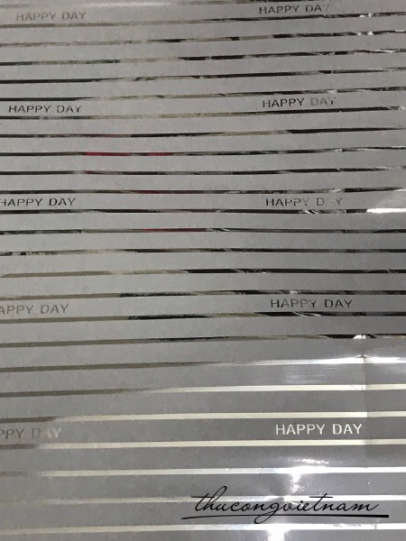Giấy kiếng gói quà Hàn Quốc sọc trắng - bạc Happy Day