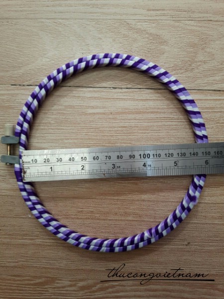 Khung thêu thường size 14.5 cm
