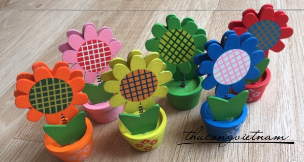 Dụng cụ kẹp giấy mẫu 4