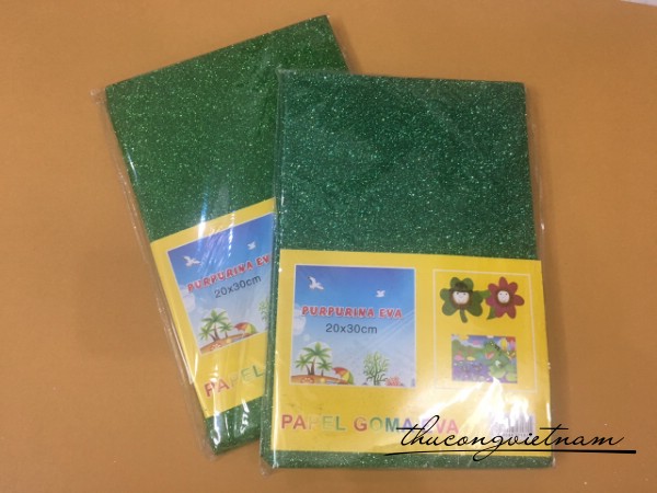 Mút xốp kim tuyến màu xanh lá đậm