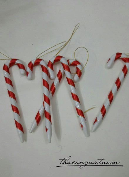 Kẹo gậy màu đỏ 17cm
