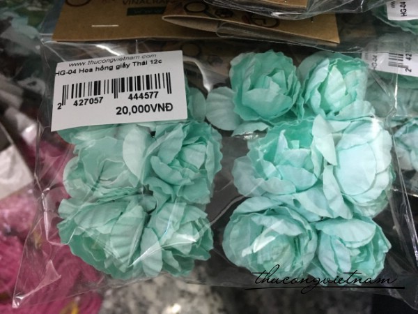 Hoa hồng giấy thái màu xanh lá nhạt