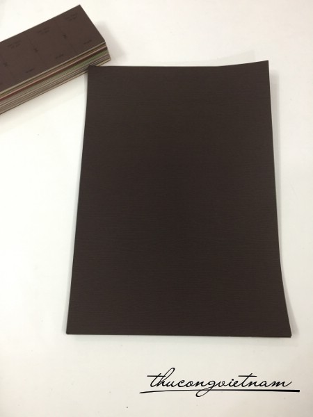 TV013_120gsm Nâu vân gỗ 7k