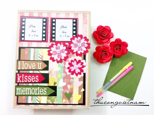 Quyển scrapbook hoa và tim