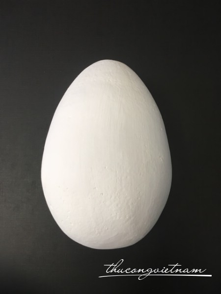 Mô hình trứng Phục Sinh bằng xốp trắng 20cm
