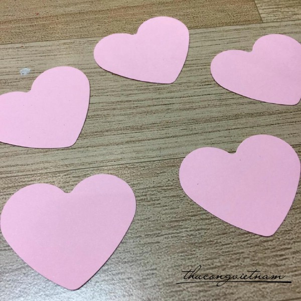 Tim giấy 5cm màu hồng 