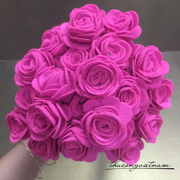 Hoa hồng nỉ màu hồng đậm