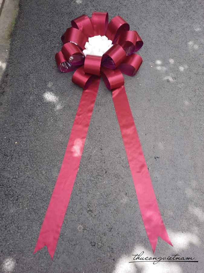 Nơ xe hơi 60cm 2 tầng - Đỏ đô