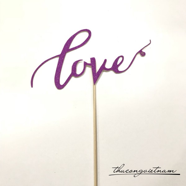 Cây ghim chữ kim tuyến Love hồng
